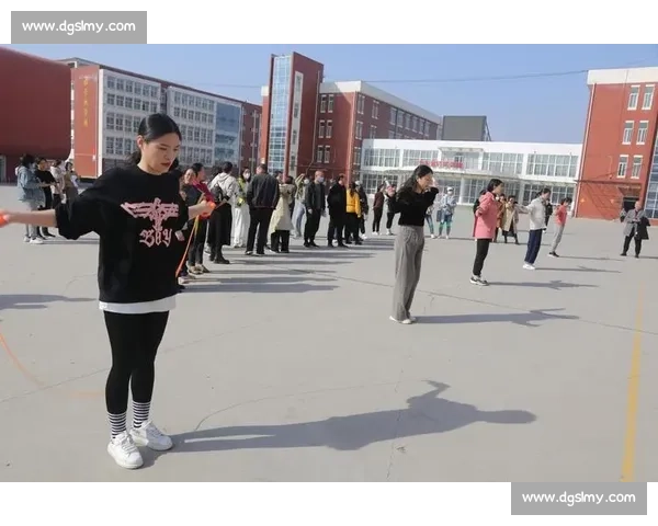 双姝绳舞惊全场！零失误配合太圈粉